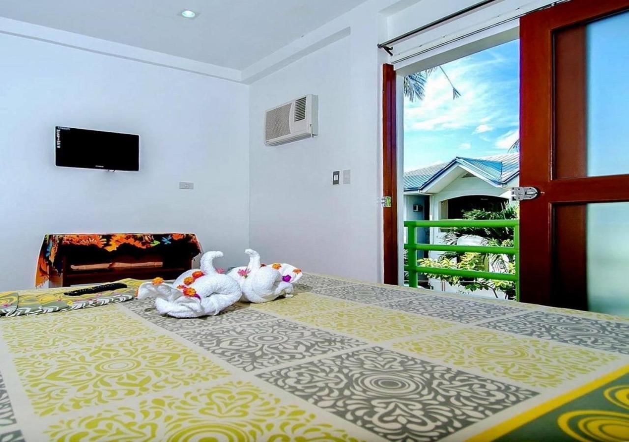 Reddoorz Plus @ Secret Garden Boracay Balabag  Luaran gambar
